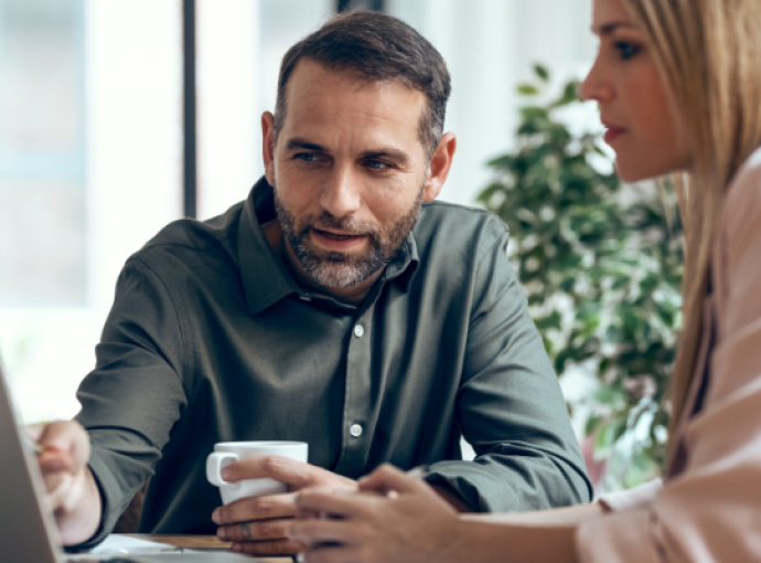 Cyber consultant and client